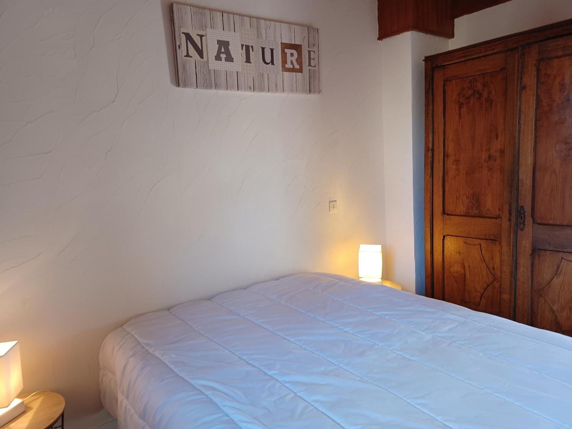 2 Hebergements Differents Un Gite Avec 2 Chambres Et Une Chambre Avec Kitchenette * Murat-le-Quaire